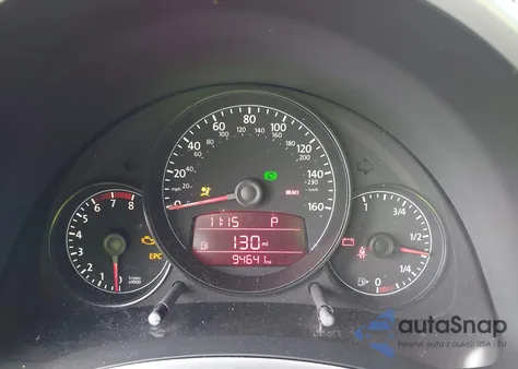 2012 Volkswagen Beetle 2.5L z USA, uszkodzony, nr VIN 3VWJP7AT8CM606551